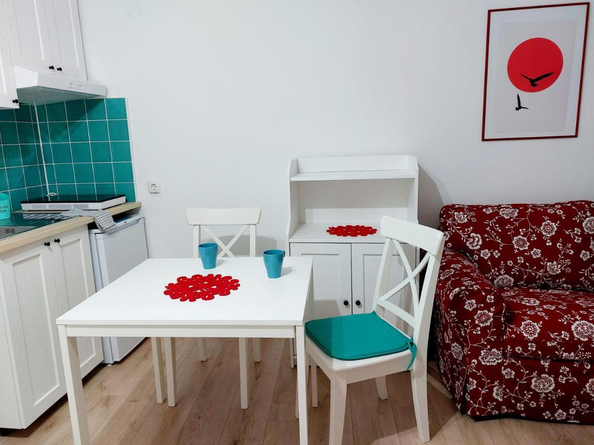 Sha La La - Charming, Unique Studio In A Historic Building Next To A Castle, Wifi, Smart Tv, Washer-Dryer บาการ์ ภายนอก รูปภาพ