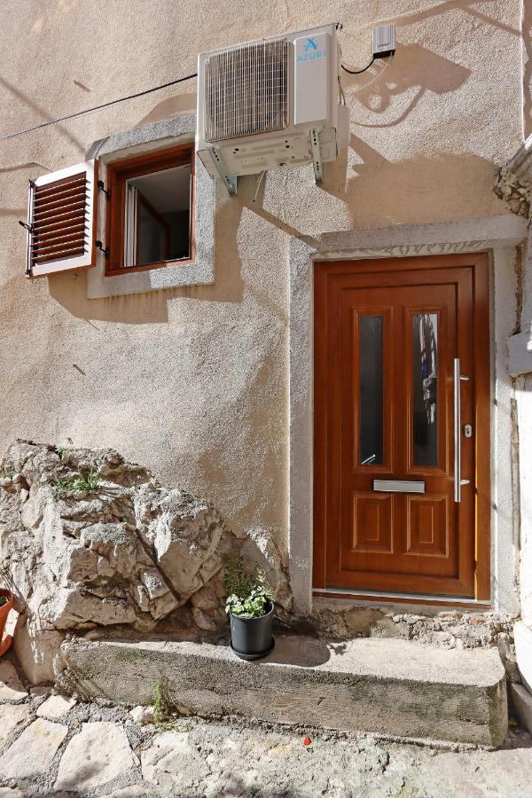 Sha La La - Charming, Unique Studio In A Historic Building Next To A Castle, Wifi, Smart Tv, Washer-Dryer บาการ์ ภายนอก รูปภาพ