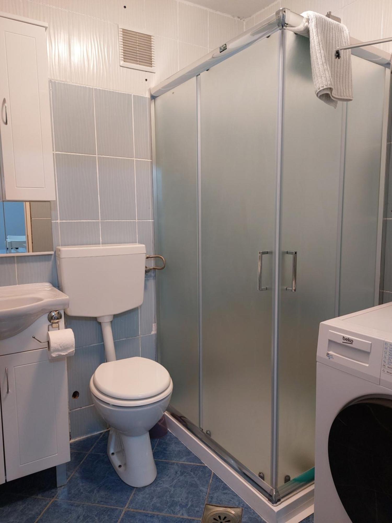 Sha La La - Charming, Unique Studio In A Historic Building Next To A Castle, Wifi, Smart Tv, Washer-Dryer บาการ์ ภายนอก รูปภาพ